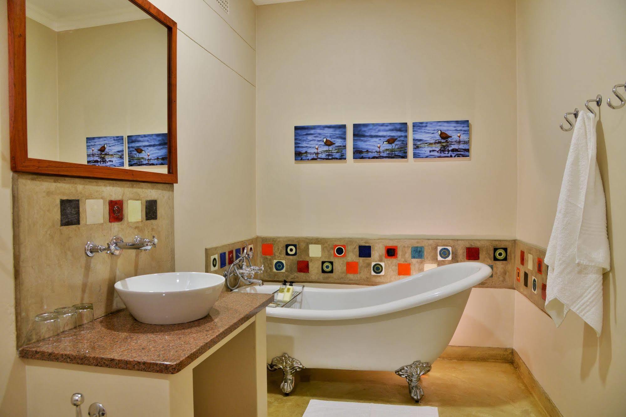 Bayete Guest Lodge Victoria Falls Eksteriør billede